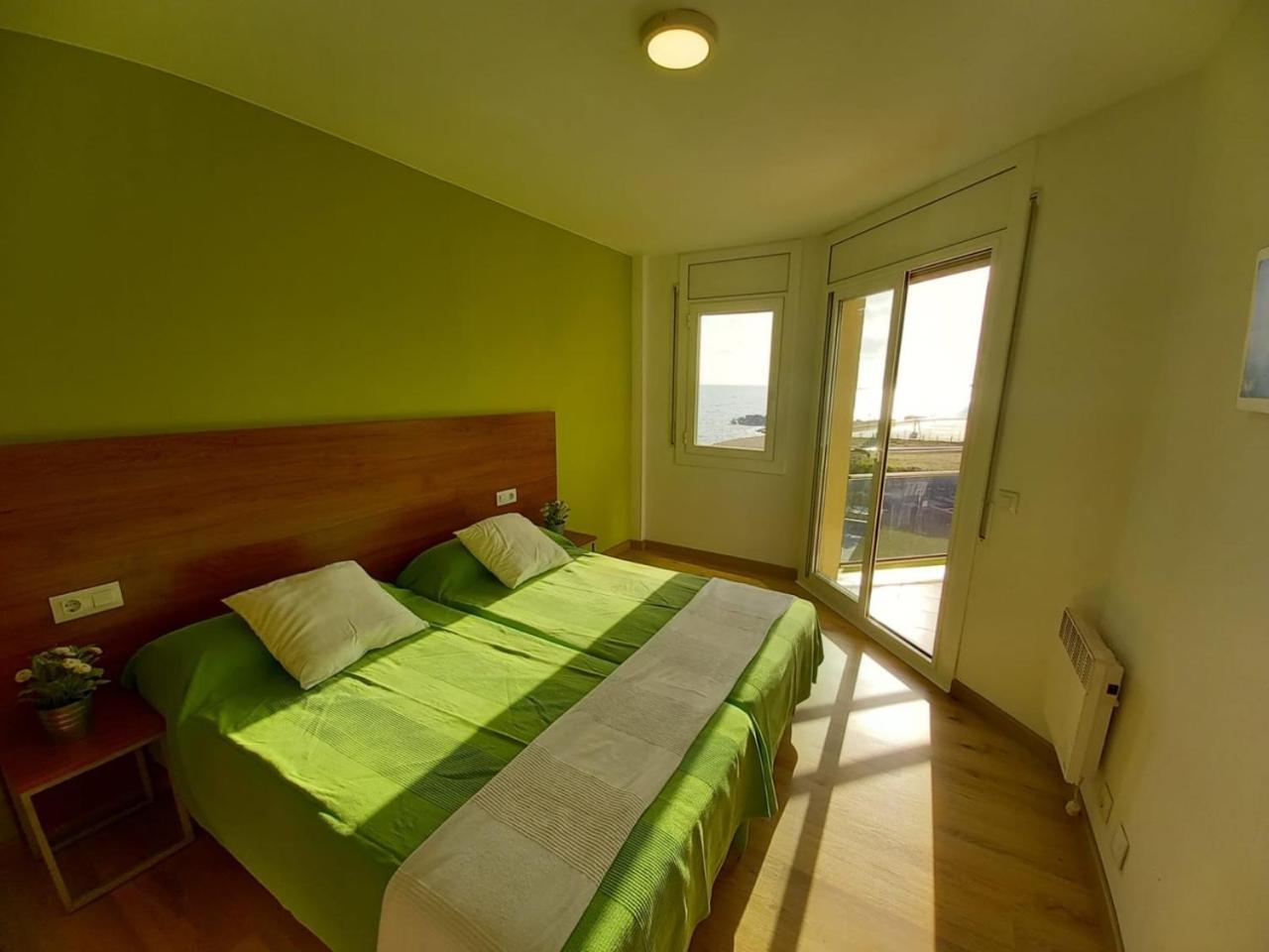 Apartamentos Bon Repos Santa Susanna Exterior foto